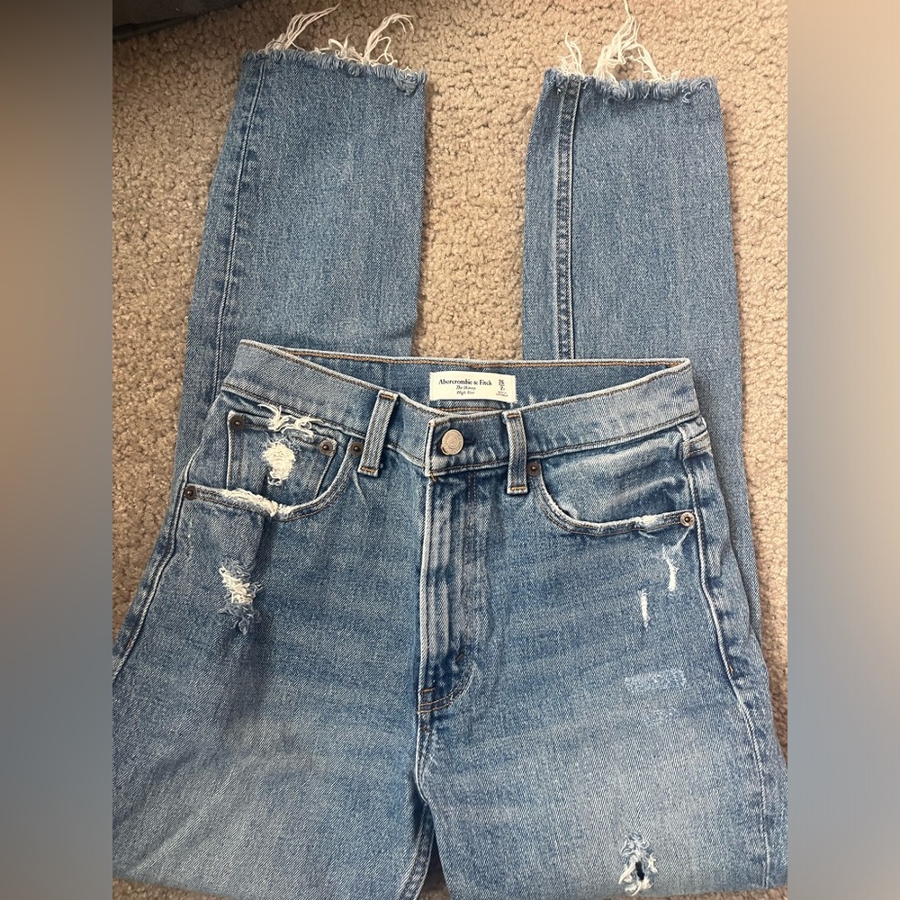 Abercrombie & Fitch The Skinny High Rose Jeans